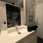 Calme-balcon-parking-5 Min De Pau Centre شقة
