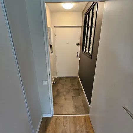 Διαμέρισμα Calme-balcon-parking-5 Min De Pau Centre *